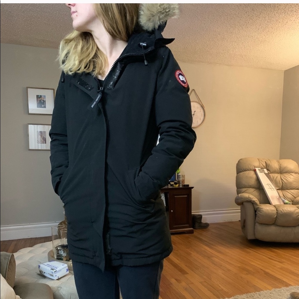 Black Victoria Canada Goose Down Parka